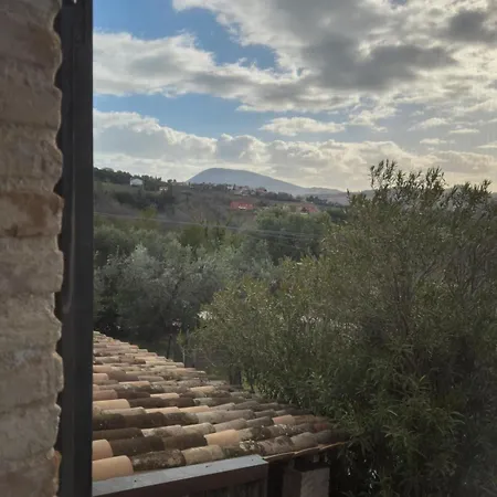 Ferienhaus L'oasi Del Conero - Casa Con Giardino